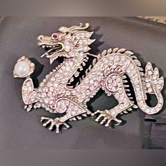 Silver Dragon Brooch with Rhinestones FRANKLIN MINT - Picture 14 of 15